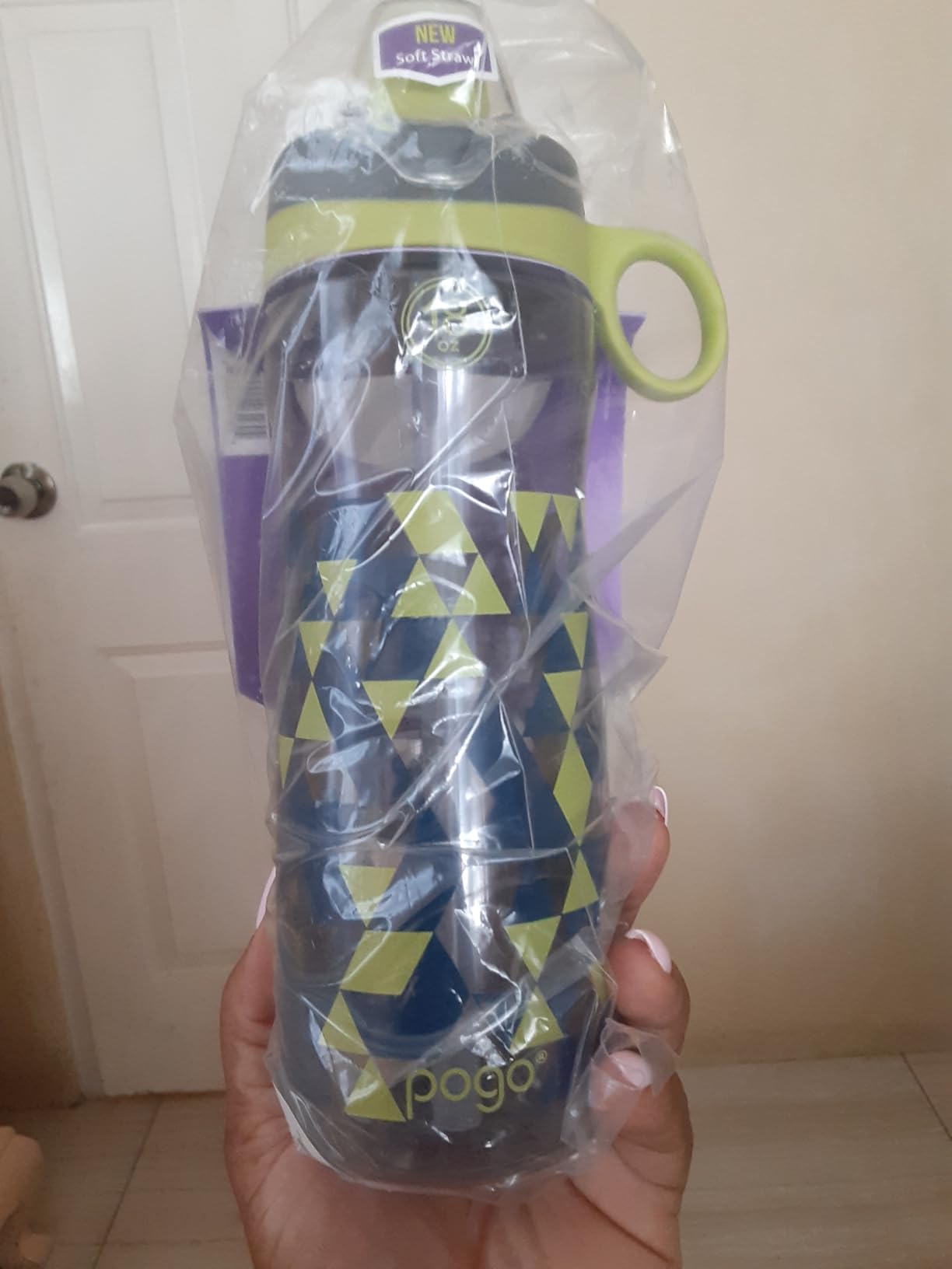 Pogo 18oz Plastic Water Bottle with Straw Lid with Carry Handle, Reusable, BPA Free, Dishwasher Safe, Perfect for Travel, School, Outdoors, and Gym - Customer Photo 2