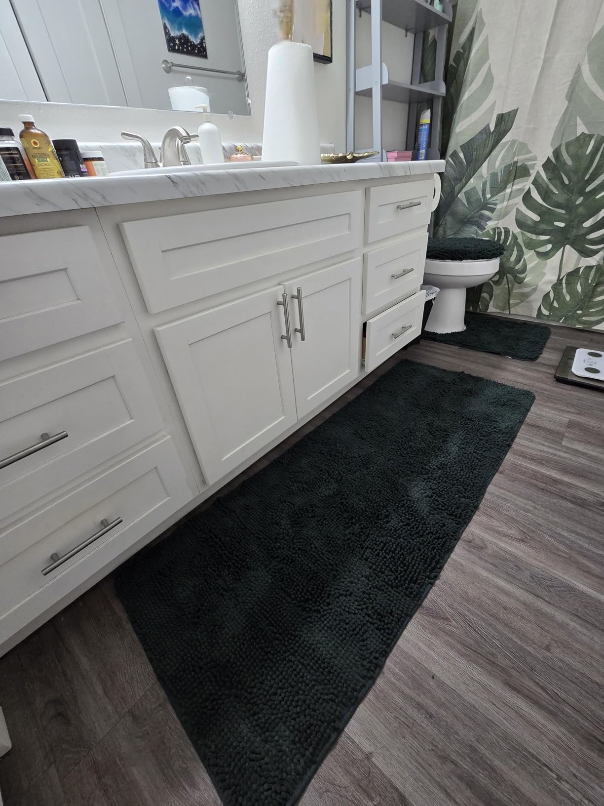 GORILLA GRIP Bath Rug Mat, Thick Soft Absorbent Chenille, Quick Dry Microfiber Mats, Rubber Backing Washable Shower Floor Rugs, Bathmat Runner, US Designed Bathroom Home Decor Accessories 24x17, Grey Customer Review GORILLA GRIP Bath Rug Mat, Thick Soft Absorbent Chenille, Quick Dry Microfiber Mats, Rubber Backing Washable Shower Floor Rugs, Bathmat Runner, US Designed Bathroom Home Decor Accessories 24x17, Grey - Customer Photo 2