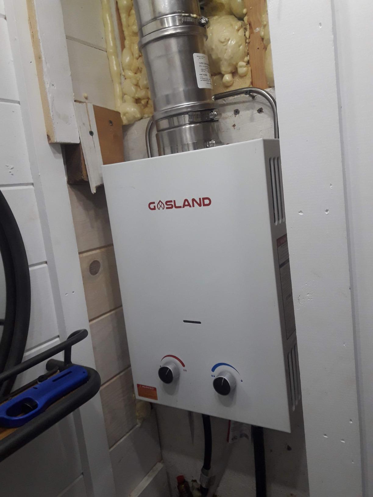 GASLAND BS318 Outdoor Propane Tankless Water Heater 3.18GPM, 12L Portable Hot Water Heater for Cabin, Barn, Camping, RV, Overheating Protection, Easy to Install, White - Customer Photo 2