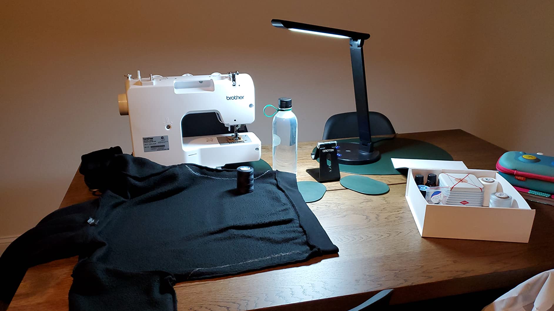 Brother Sewing Machine, GX37, 37 Built-in Stitches, 6 Included Sewing Feet - Customer Photo 4