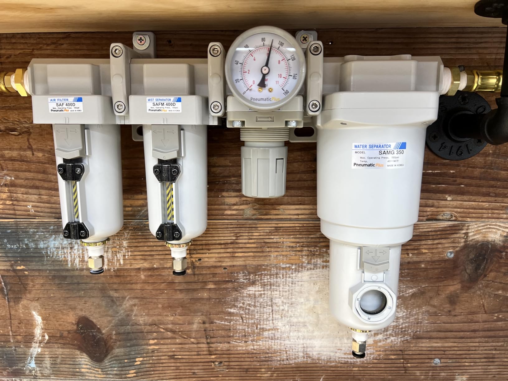 PneumaticPlus SAU470-N04DG-MEP 4 Stage Compressed Air Drying System - Particulate Filter, Coalescing Filter, Pressure Regulator & Water Separator, 1/2