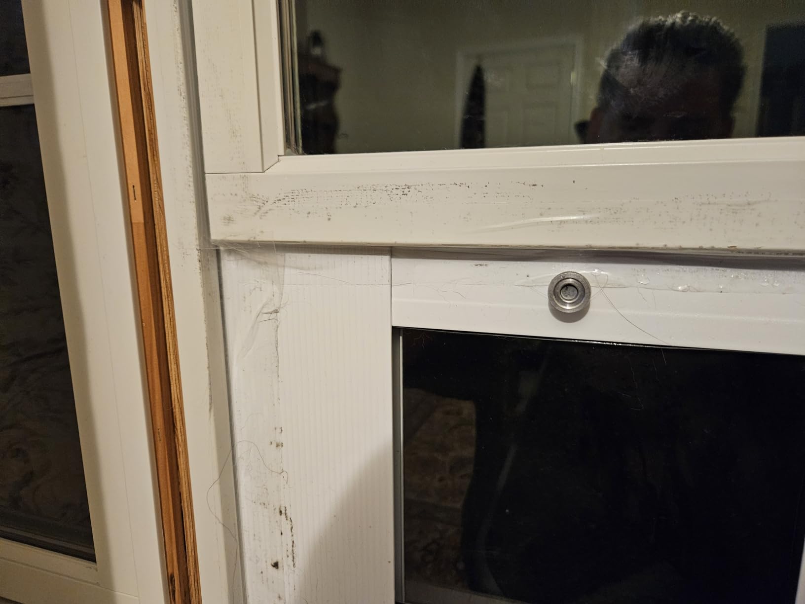 XFasten Transparent Window Weather Sealing Tape, 2-Inch x 30 Yards (50.8mm x 27.43m), Clear Window Draft Isolation Sealing Film Tape, No Residue Customer Review XFasten Transparent Window Weather Sealing Tape, 2-Inch x 30 Yards (50.8mm x 27.43m), Clear Window Draft Isolation Sealing Film Tape, No Residue - Customer Photo 1