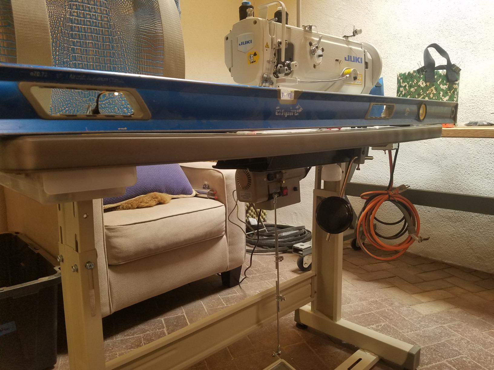 Juki DNU-1541S Industrial Sewing w/Safety Mechanism DNU 1541 Walking Foot Needle Feed,servo Motor,Table,lamp. DIY. - Customer Photo 1