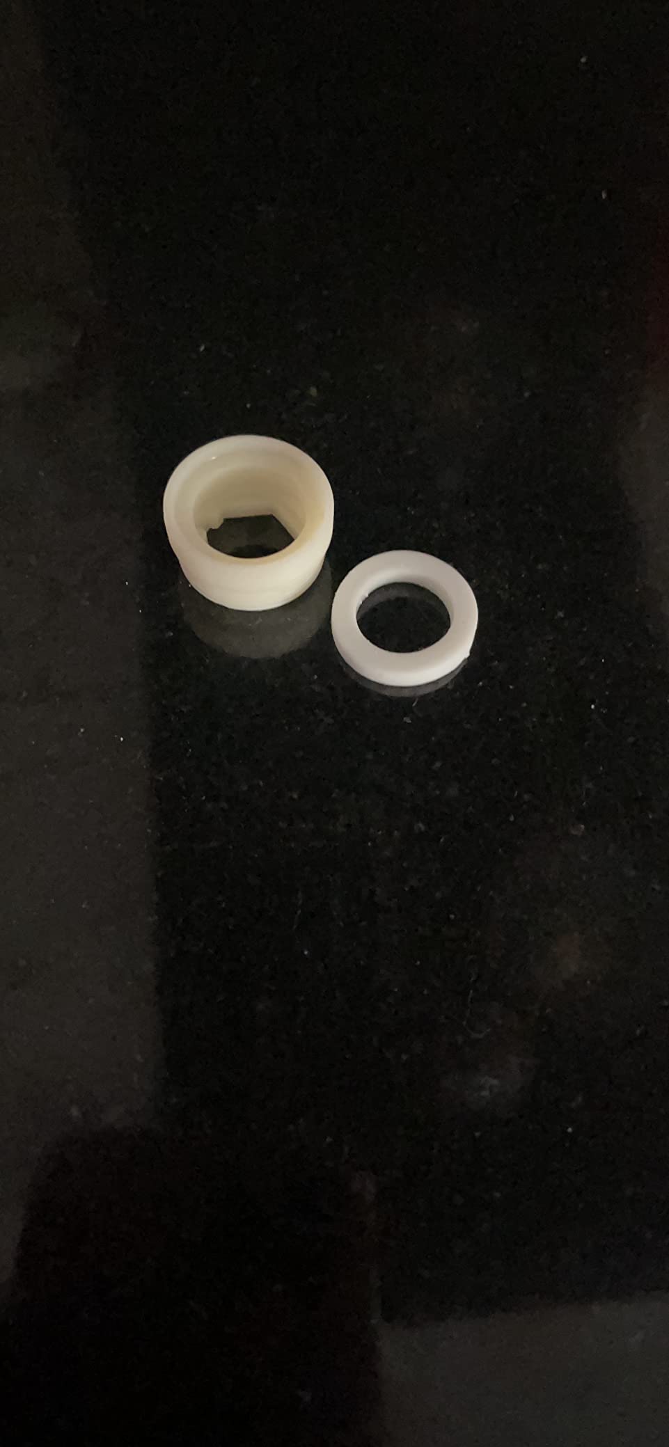 Huazhi 360° Swivel Kitchen Sink Faucet Aerator Faucet Sprayer Attachment Tap Aerator Faucet Nozzle Faucet Head 55/64'' Female Thread for Kitchen, Bathroom Faucet (Shorter Style 1PC,Adapter Included) Customer Review Huazhi 360° Swivel Kitchen Sink Faucet Aerator Faucet Sprayer Attachment Tap Aerator Faucet Nozzle Faucet Head 55/64'' Female Thread for Kitchen, Bathroom Faucet (Shorter Style 1PC,Adapter Included) - Customer Photo 2