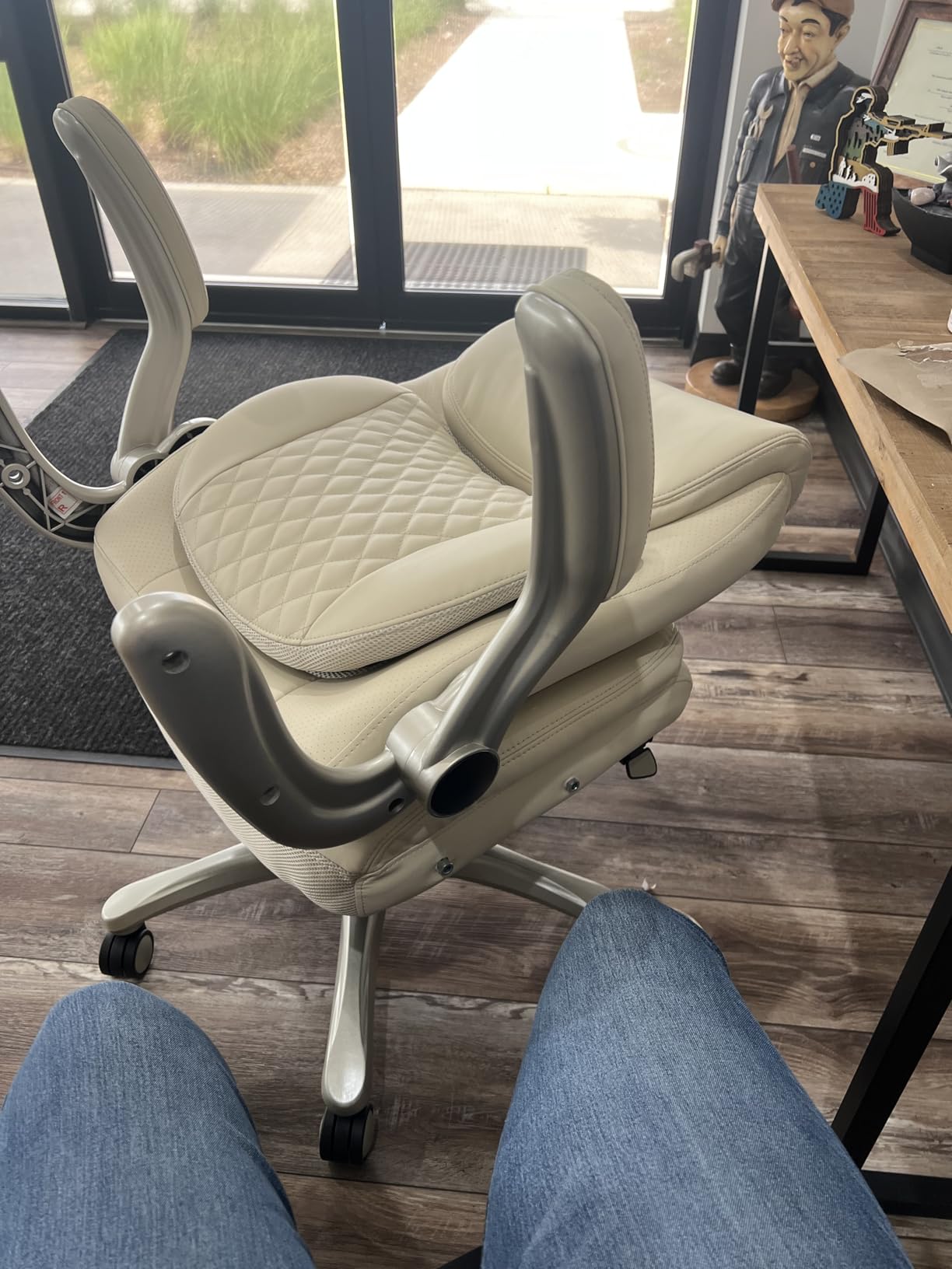 Amazon Basics Ergonomic Executive Office Desk Chair with Lumbar Support, Flip-up Armrests, Adjustable Height, Cream Leather - Customer Photo 2