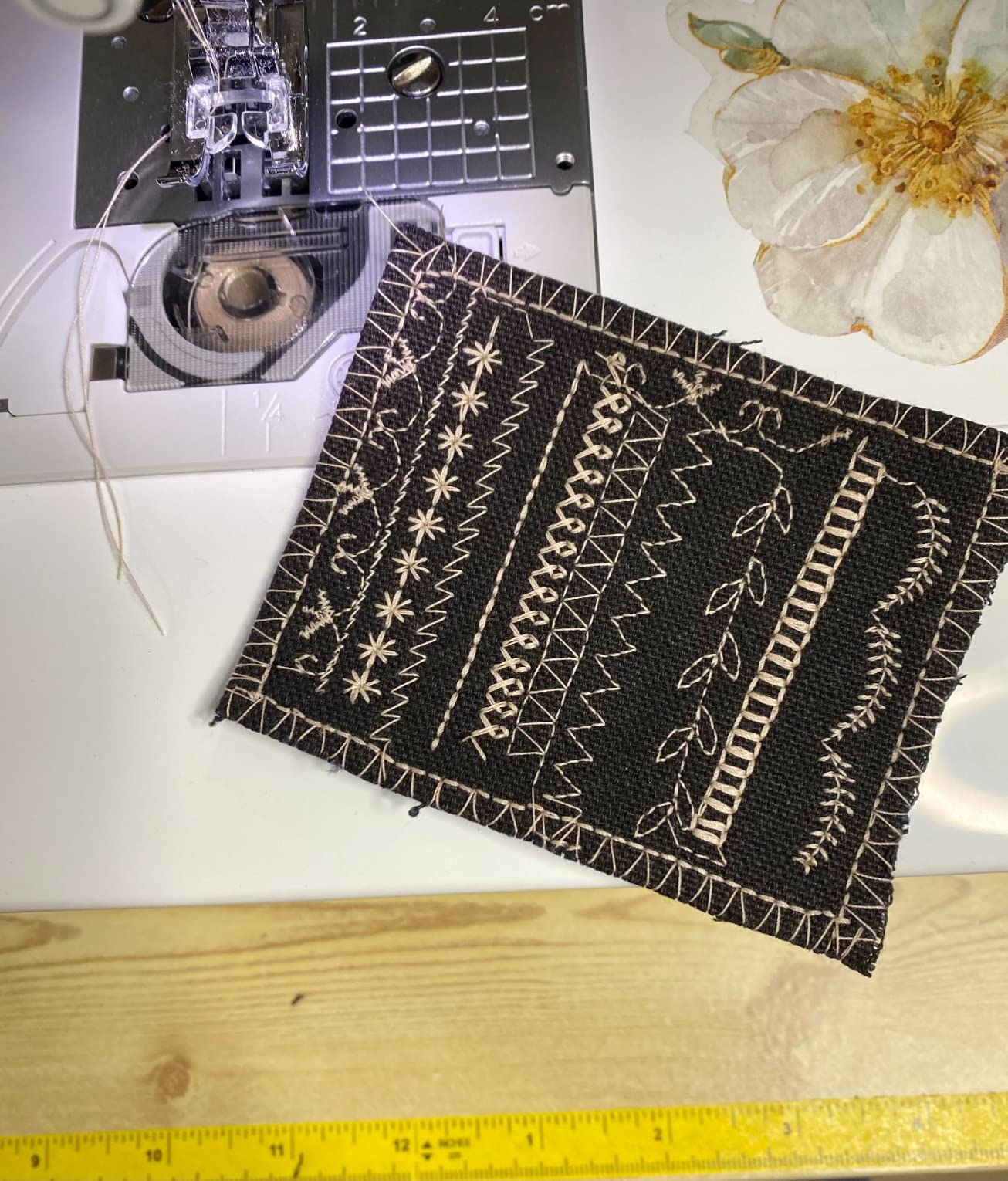 Brother ST150HDH Sewing Machine, Strong & Tough, 50 Built-in Stitches, LCD Display, 9 Included Feet - Customer Photo 1