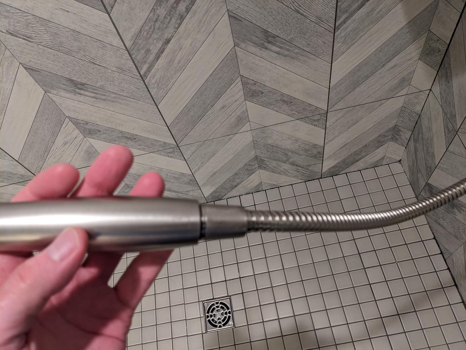 AquaDance High Pressure 6-Setting Oil Rubbed Bronze Handheld Shower Head with Stainless Steel Hose. Officially Independently Tested to Meet Strict US Quality & Performance Standards! Customer Review AquaDance High Pressure 6-Setting Oil Rubbed Bronze Handheld Shower Head with Stainless Steel Hose. Officially Independently Tested to Meet Strict US Quality & Performance Standards! - Customer Photo 2