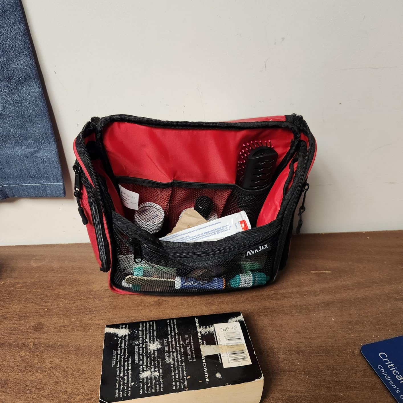 Travel Toiletry Bag for Men and Women - (10.6