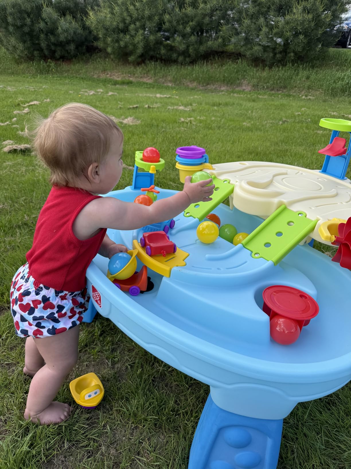 Step2 Ball Buddies Adventure Center Water Table for Kids, Indoor and Outdoor Kids Water Sensory Table Pool, Ages 1.5+ Years Old, 23 Piece Water Toy Accessories, Blue - Customer Photo 2