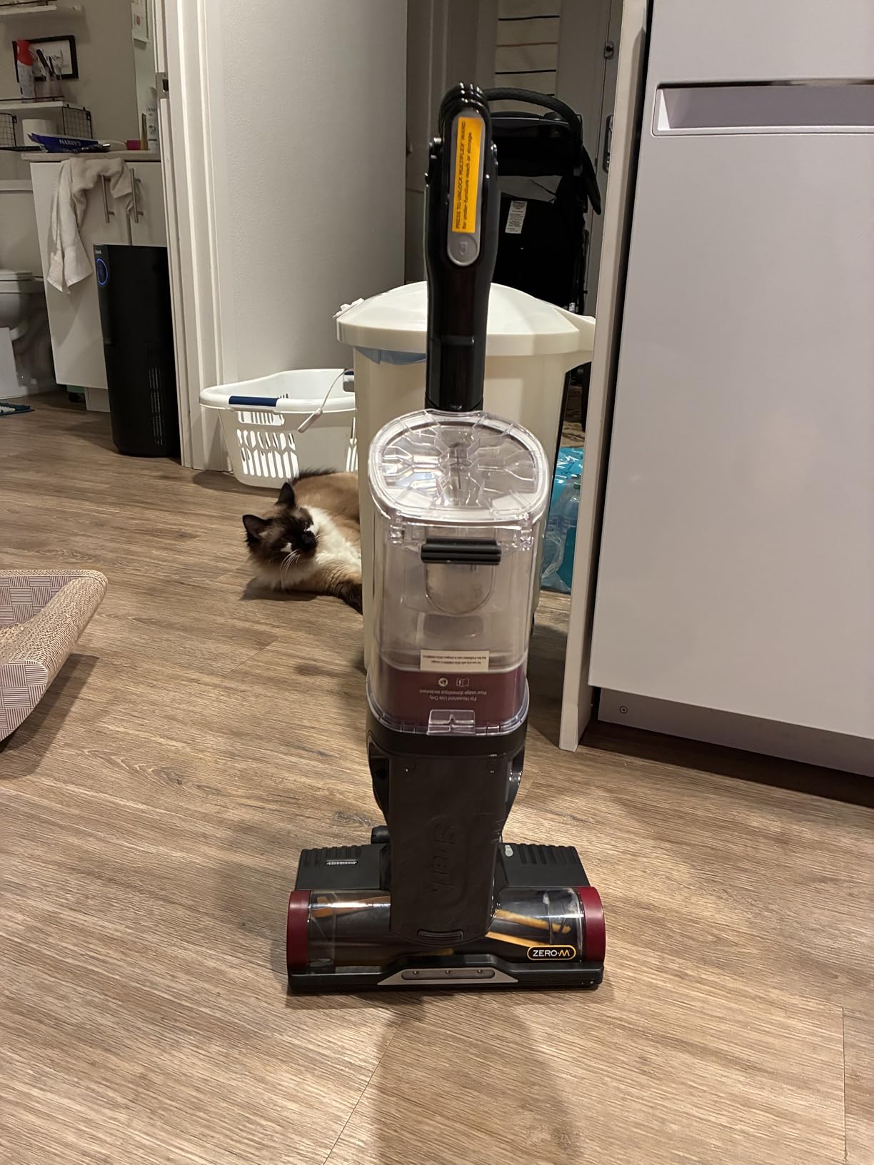 Shark IZ163H Pet Plus Cordless Stick Vacuum with Self-Cleaning Brushroll and HEPA Filter, Lightweight Deep Cleaning Vacuum for Carpet and Hard Floors, Folds for Easy Storage, 40-min Runtime, Raspberry - Customer Photo 1