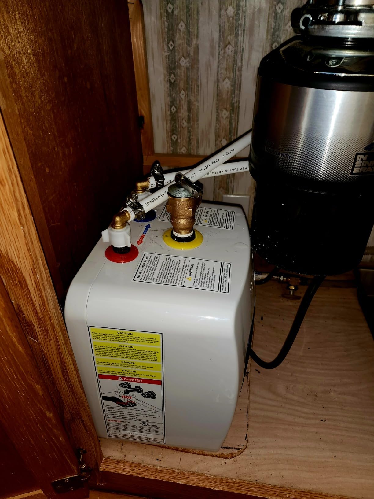 Electric Mini Tank Water Heater UL Listed, ThermoMate 2.5 Gallons Small Under Sink Water Heater for Point of Use Instant Hot Water 110V 120V, Wall or Floor Mounted, ES250 - Customer Photo 4