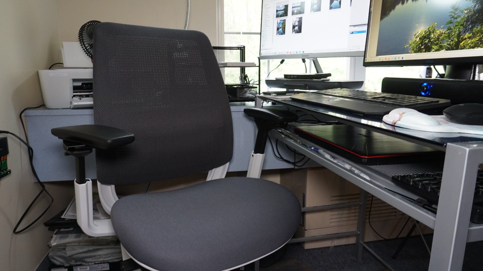 Steelcase Series 2 Office Chair - Ergonomic Work Chair with Wheels for Carpet - with Back Support, Weight-Activated Adjustment & Arm Support - Adjustable Rolling Chairs for Desk - Licorice - Customer Photo 2