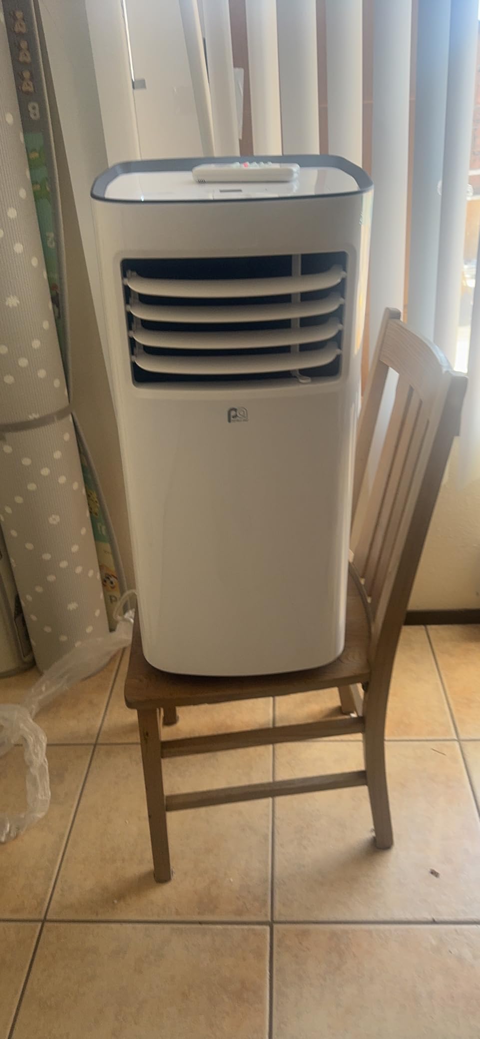 PerfectAire 2PORT10000A 10,000 BTU/7,000 SACC Compact Portable Air Conditioner with Full-Function Remote for Small to Medium Rooms, White, 115V - CEC Customer Review PerfectAire 2PORT10000A 10,000 BTU/7,000 SACC Compact Portable Air Conditioner with Full-Function Remote for Small to Medium Rooms, White, 115V - CEC - Customer Photo 1