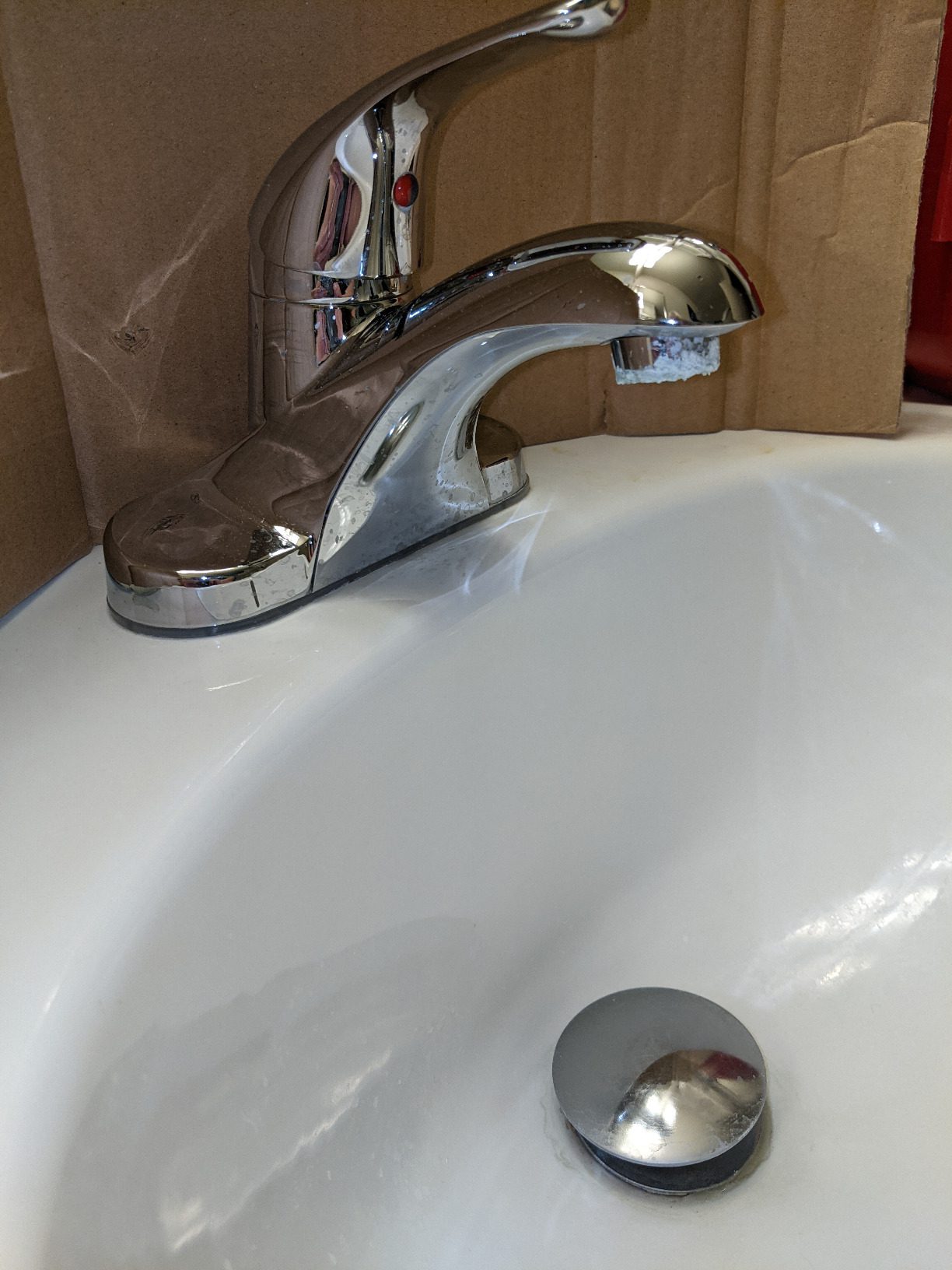 Delta Faucet Arvo Single Hole Bathroom Faucet, Single Handle Bathroom Faucet Chrome, Bathroom Sink Faucet, Drain Assembly Included, Chrome 15840LF Customer Review Delta Faucet Arvo Single Hole Bathroom Faucet, Single Handle Bathroom Faucet Chrome, Bathroom Sink Faucet, Drain Assembly Included, Chrome 15840LF - Customer Photo 5