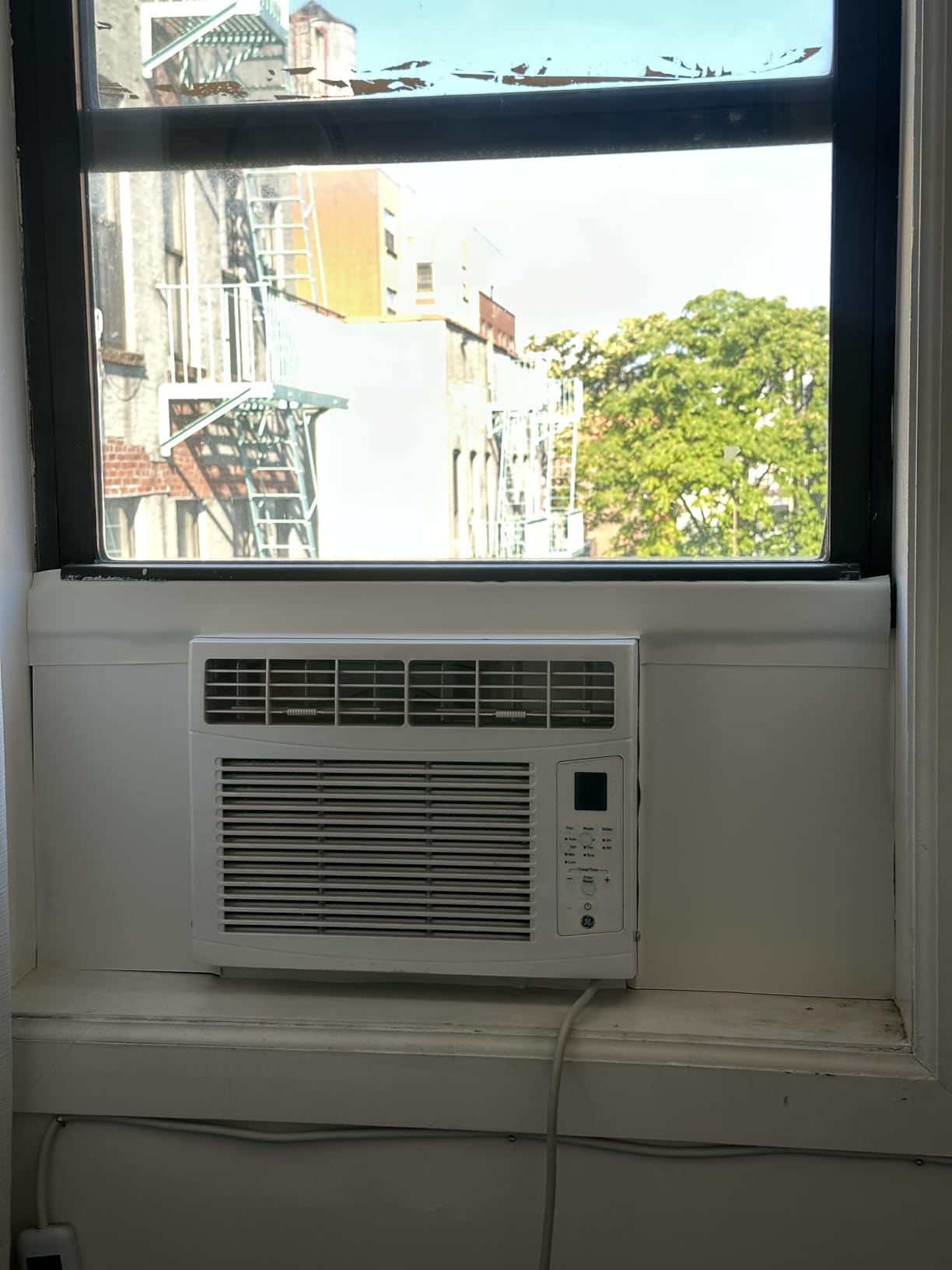 Surround Insulation Side Panels White for Window AC Unit Indoor Air Conditioner Cover for Winter and Summer Customer Review Surround Insulation Side Panels White for Window AC Unit Indoor Air Conditioner Cover for Winter and Summer - Customer Photo 1