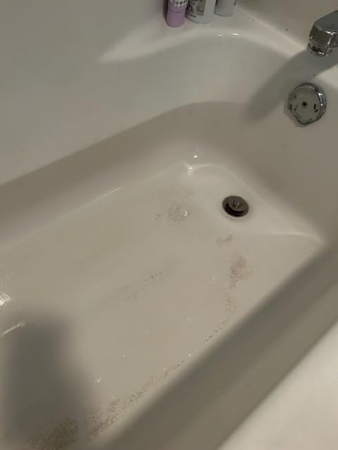 Soap Scum and Grime Cleaner (32oz + Sprayer) Customer Review Soap Scum and Grime Cleaner (32oz + Sprayer) - Customer Photo 4