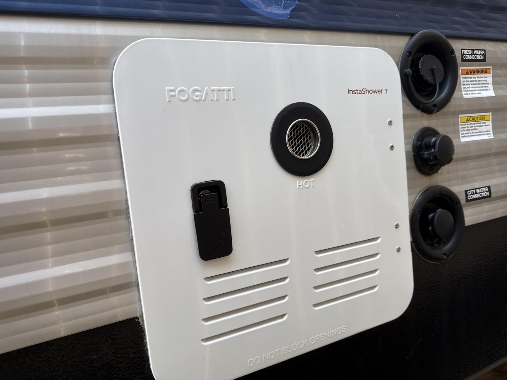 FOGATTI RV Tankless Water Heater, with 15 x 15 inches Black Door and Remote Controller, DC 12V, Best High Altitude Performance, Ideal for RVers' Everyday Use, InstaShower 8 Plus, Gen 2 - Customer Photo 2