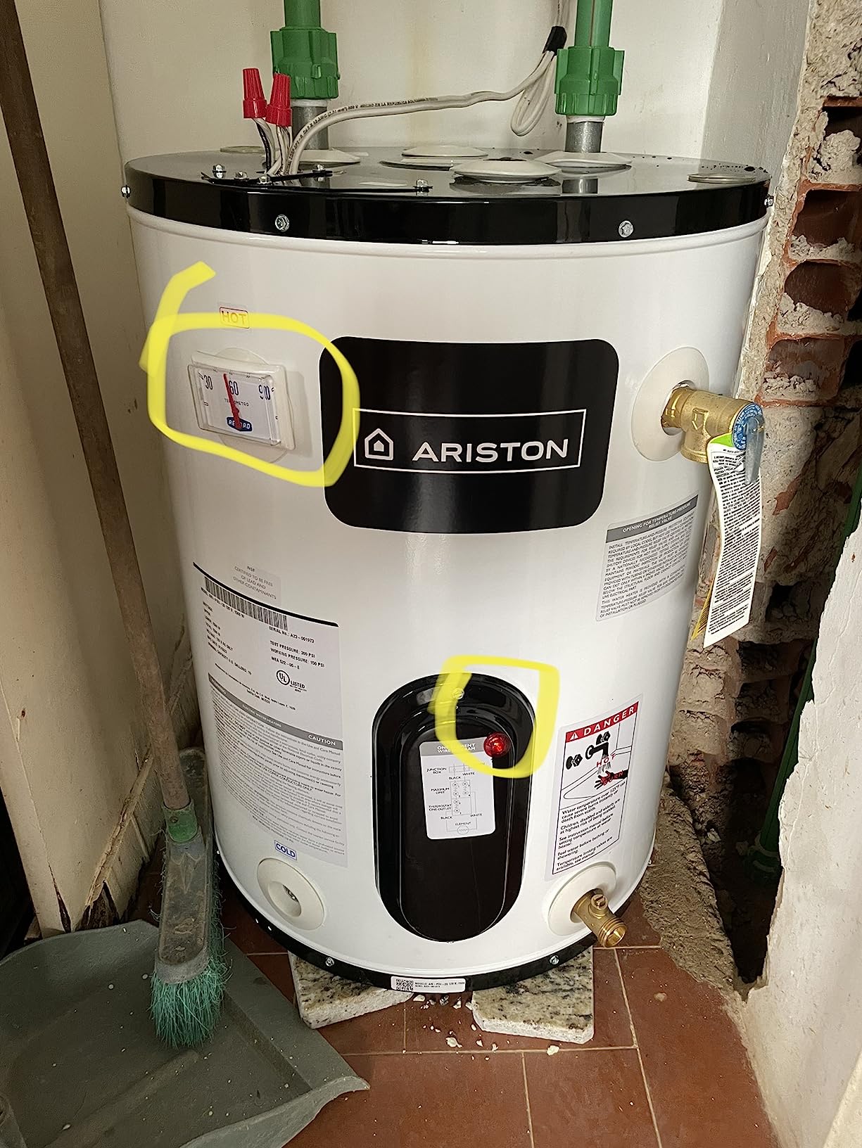 6 Gallon, 120V – Ariston Electric Water Heater – Compact Point of Use Tank for RV, Camper, Small Spaces, Plug-in Heating Solution for Under Sink, Versatile Electric Tank for Bathroom, Shower - Customer Photo 4