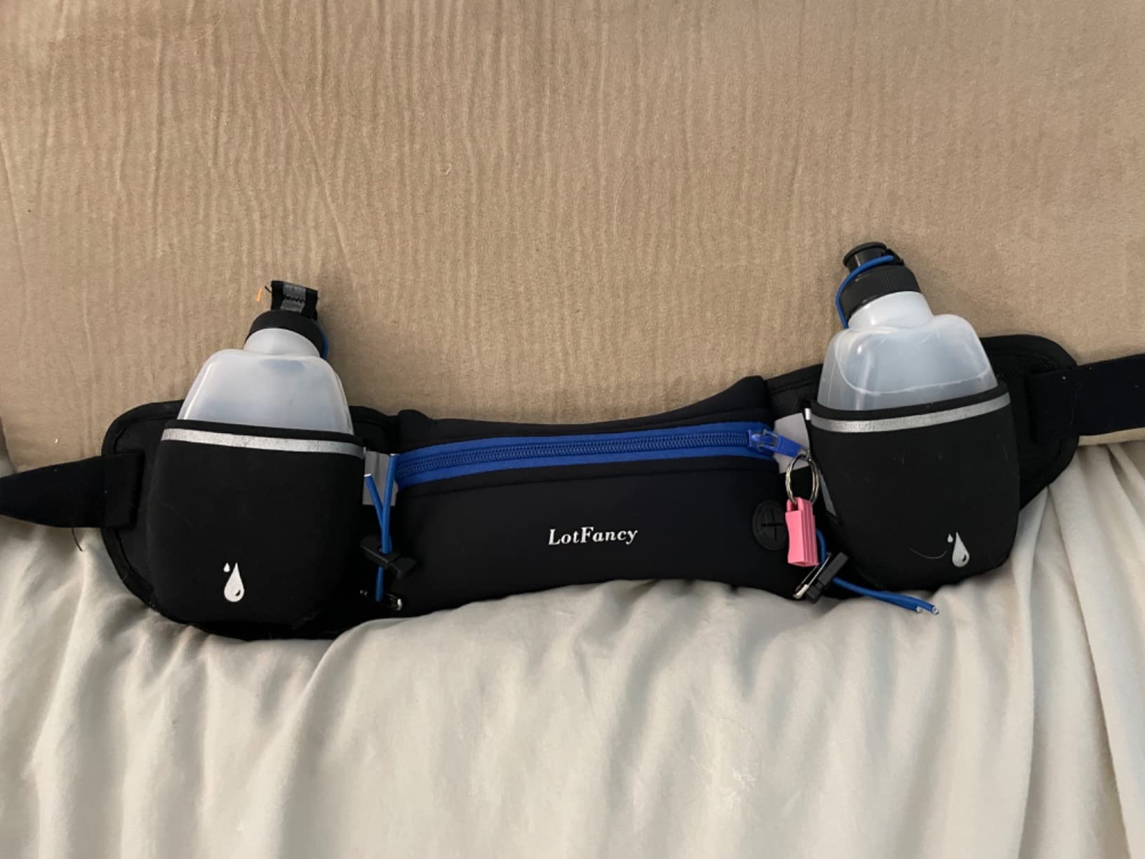 2x10oz BPA-Free Water Bottles for the Running Hydration Belt, Fuel Belts Replacement Bottle Set for Marathon Walking Hiking Cycling Trail Skiing（2 Pack） - Customer Photo 2
