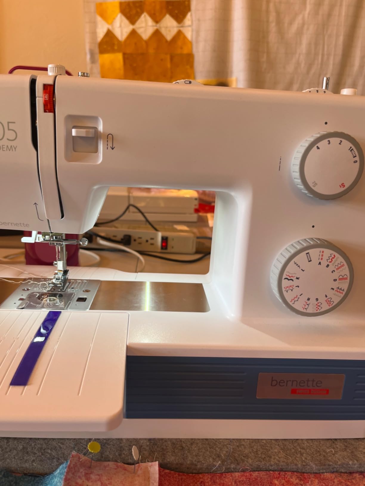 Bernette B05 Academy Sewing Machine | 30 Stitches Variety, LED Light, Extension Table, Presser Feet, Spools, Felt Discs, Ripper | Heavy Duty Quilting & Embroidery Kit for Home Use | User Friendly - Customer Photo 1