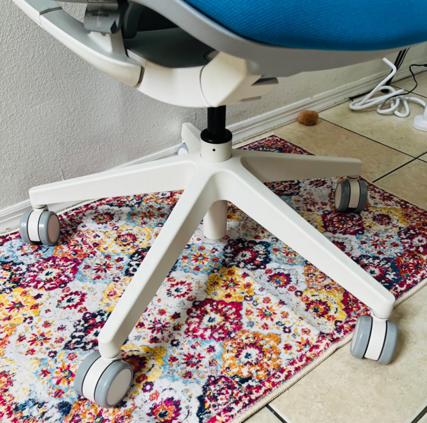 SIDIZ T25 Petite Ergonomic Office Chair : Home Office Desk Chair for Petite Women (4' 9