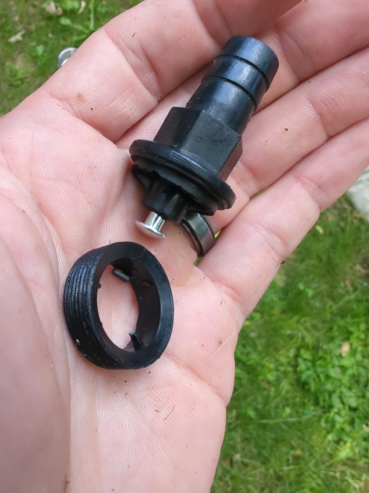 Caravan Sink Hand Pump, Hand-Operated Drum Pump, Caravan Sink Water Hand Pump Tap Camping Trailer Motorhome Rv 4wd Replacement (Black) - Customer Photo 1