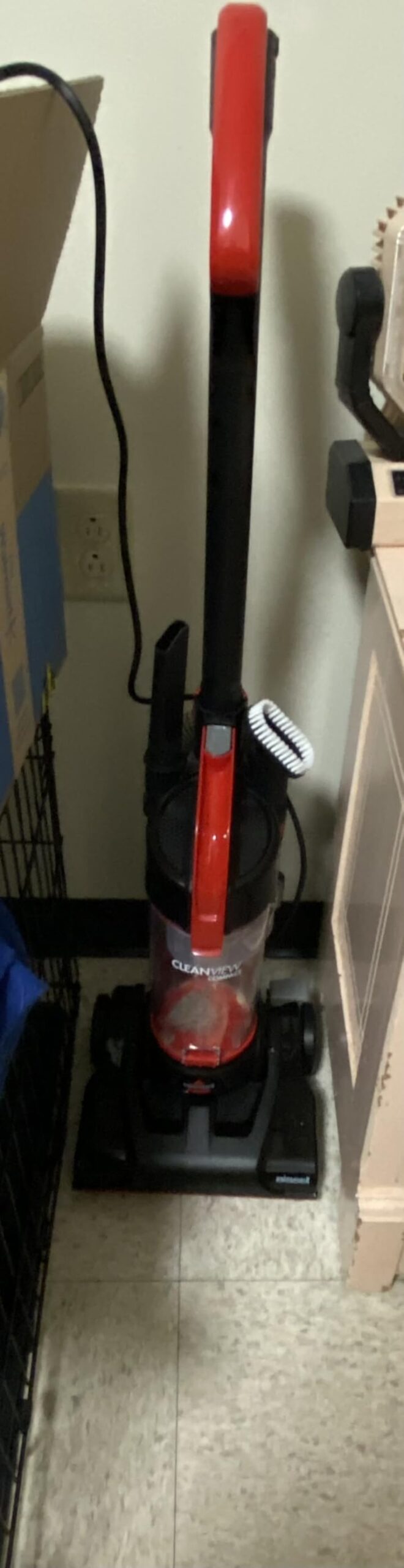 BISSELL CleanView Compact Upright Vacuum, Fits in Dorm Rooms & Apartments, Lightweight with Powerful Suction and Removable Extension Wand, 3508 - Customer Photo 1