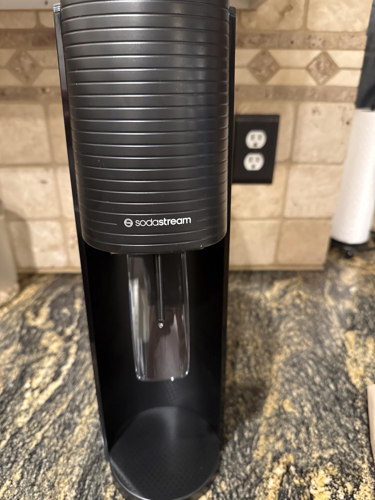 SodaStream - Terra Soda Streaming Machine - STARTER KIT - Sparkling Water Maker with CO2 & Bubly Drop - Eco-Friendly, No Batteries Needed - Black - Customer Photo 1