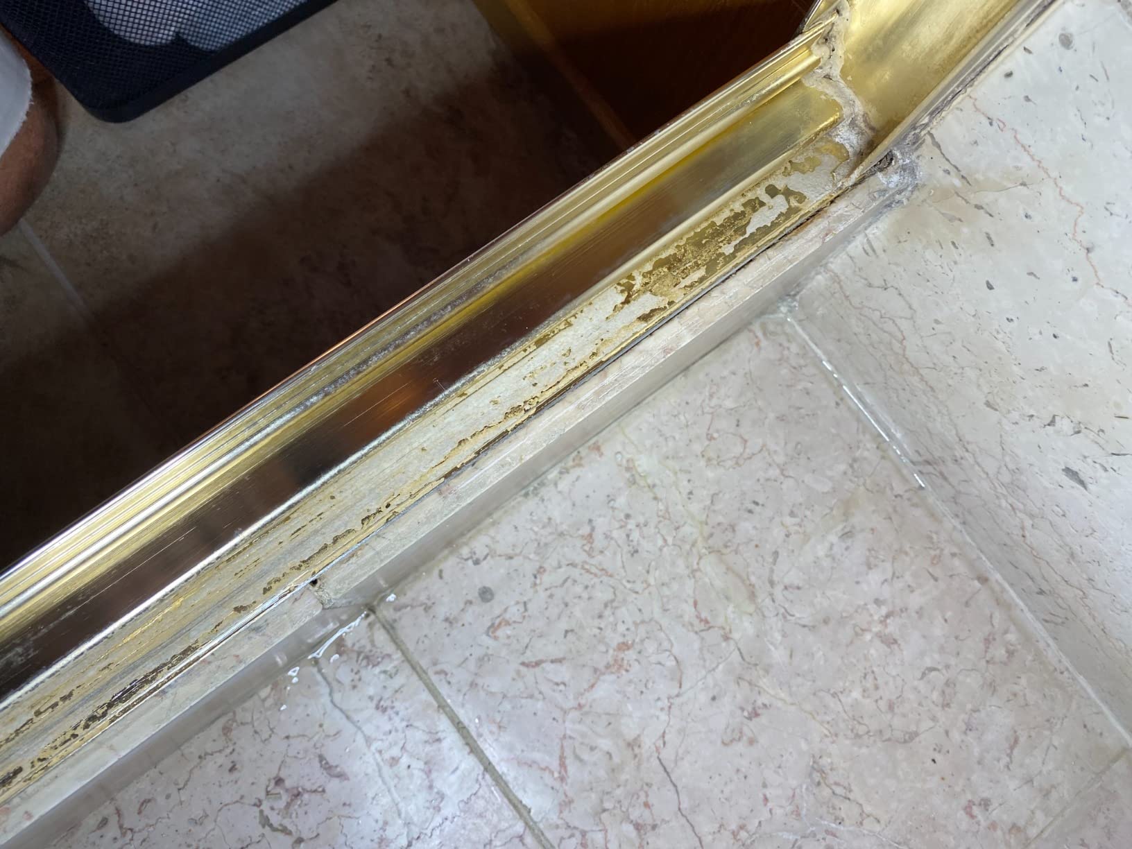 RMR - Xtreme Soap Scum Remover, Fast-Acting, No-Scrub Bathroom Cleaner for Soap Scum, Calcium, Hard Water, Limescale, and Shower Tile Residue, Bleach-Free, 30-Fluid Ounce Spray Bottle - Customer Photo 1