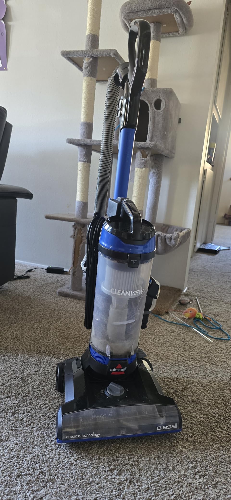 BISSELL CleanView Rewind Upright Bagless Vacuum with Automatic Cord Rewind & Active Wand, 3534 - Customer Photo 3