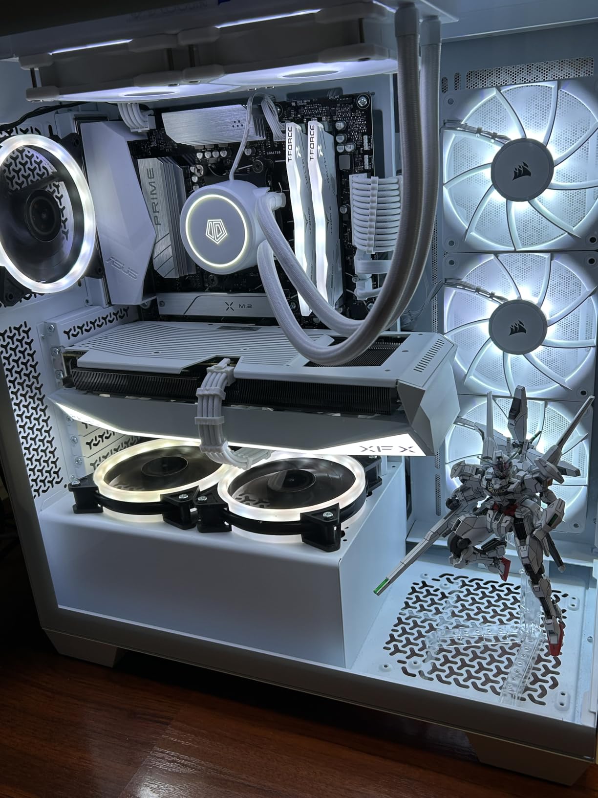 ID-COOLING FROSTFLOW X 240 CPU Water Cooler AIO Cooler 240mm CPU Liquid Cooler White LED 2x120mm PWM Fans, Intel 1700/1200/115X, AMD AM5/AM4 - Customer Photo 2