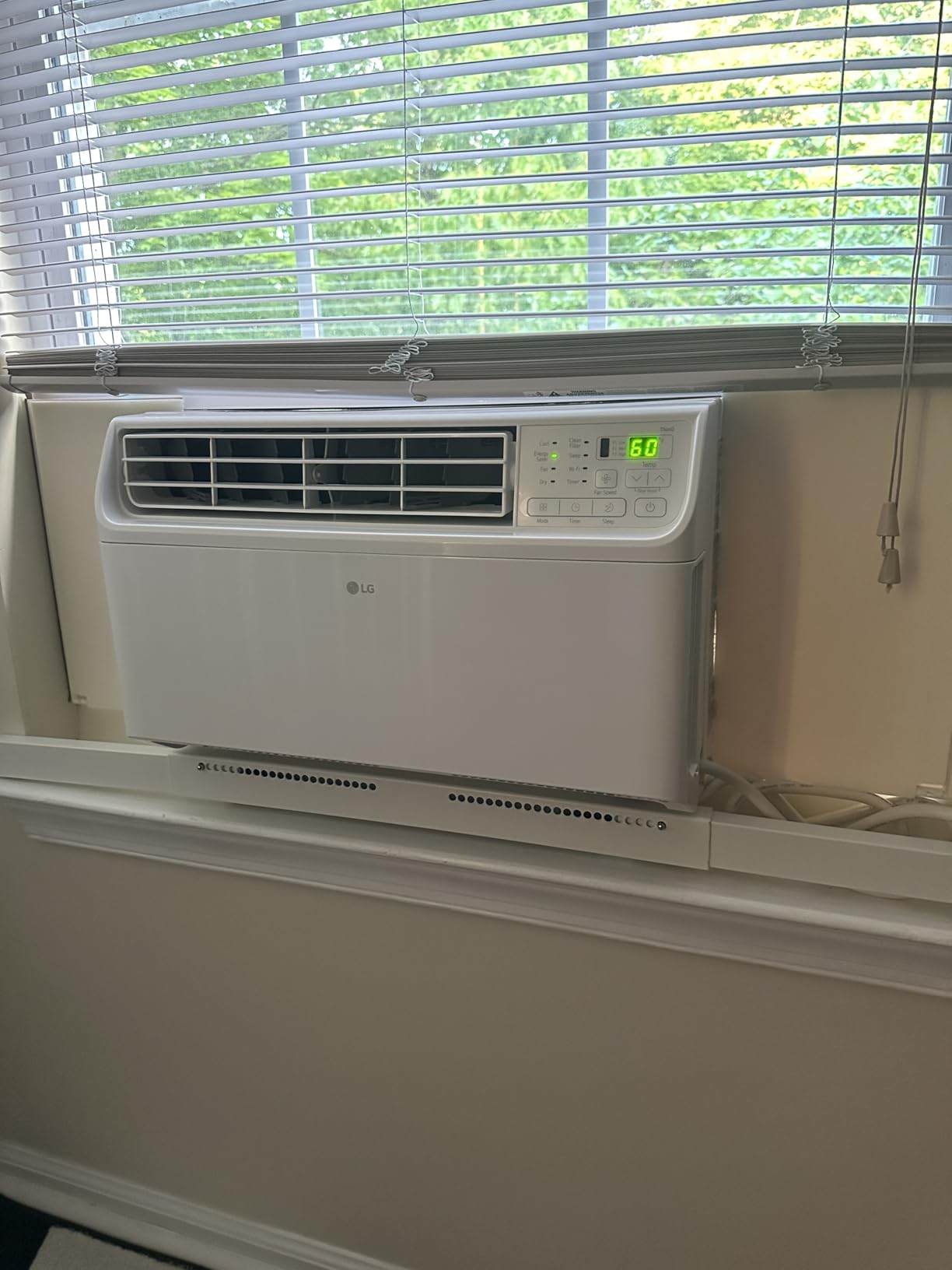 LG 10000 BTU Window Air Conditioners [2023 New] Dual Inverter Remote WiFi Enabled App Ultra-Quiet Washable Filter Cools 450 Sq.Ft AC Unit air conditioner Easy Install White LW1022FVSM - Customer Photo 2