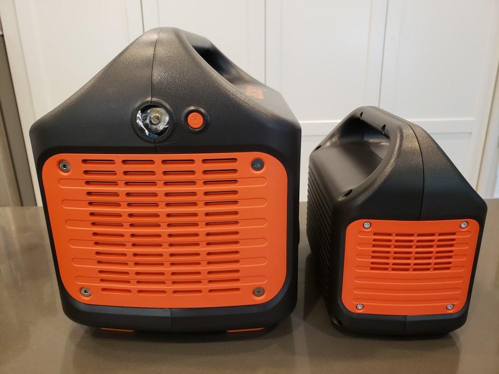 Jackery Solar Generator 300, 293Wh Backup Lithium Battery with 1XSolar Panel SolarSaga 100W, 110V/300W Pure Sine Wave AC Outlet for RV Outdoors Camping Travel Blackout - Customer Photo 2