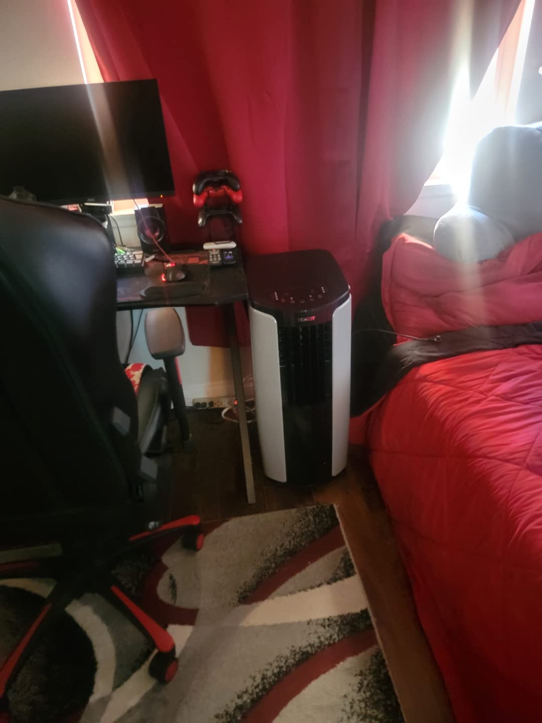 TOSOT 9,700BTU (5,000 BTU SACC) Portable Air Conditioner, Smart Wifi Control, AC Unit with Dehumidifier, Fan, Window Kit for Easy Installation, Cool Rooms Up to 300 Square Feet, Shiny Series Customer Review TOSOT 9,700BTU (5,000 BTU SACC) Portable Air Conditioner, Smart Wifi Control, AC Unit with Dehumidifier, Fan, Window Kit for Easy Installation, Cool Rooms Up to 300 Square Feet, Shiny Series - Customer Photo 3