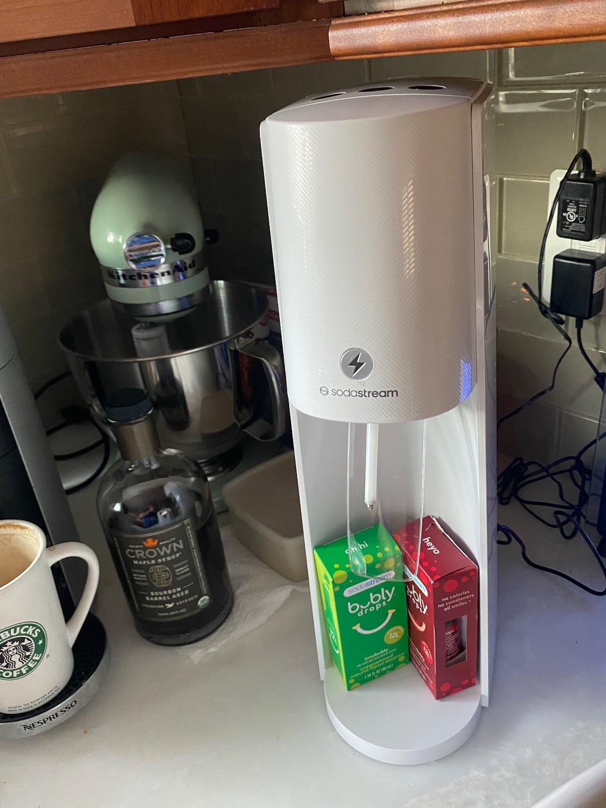 SodaStream - E-TERRA Soda Maker | VALUE BUNDLE | 3 Automatic Carbonation Levels | Includes 2x CO2 Cylinders, 3x 32 Fl Oz Dishwasher Safe Bottles, 2x Bubly Fruit Flavor Drops, 1x Power Adapter | Black - Customer Photo 2