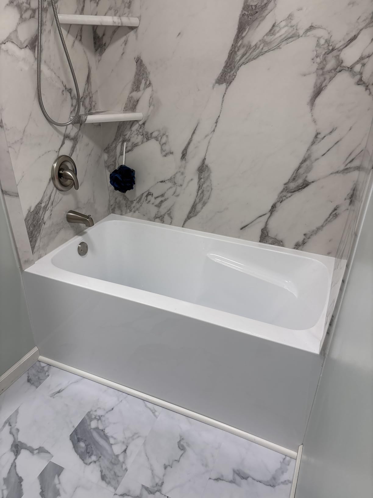 Voltaire 54 Voltaire 54