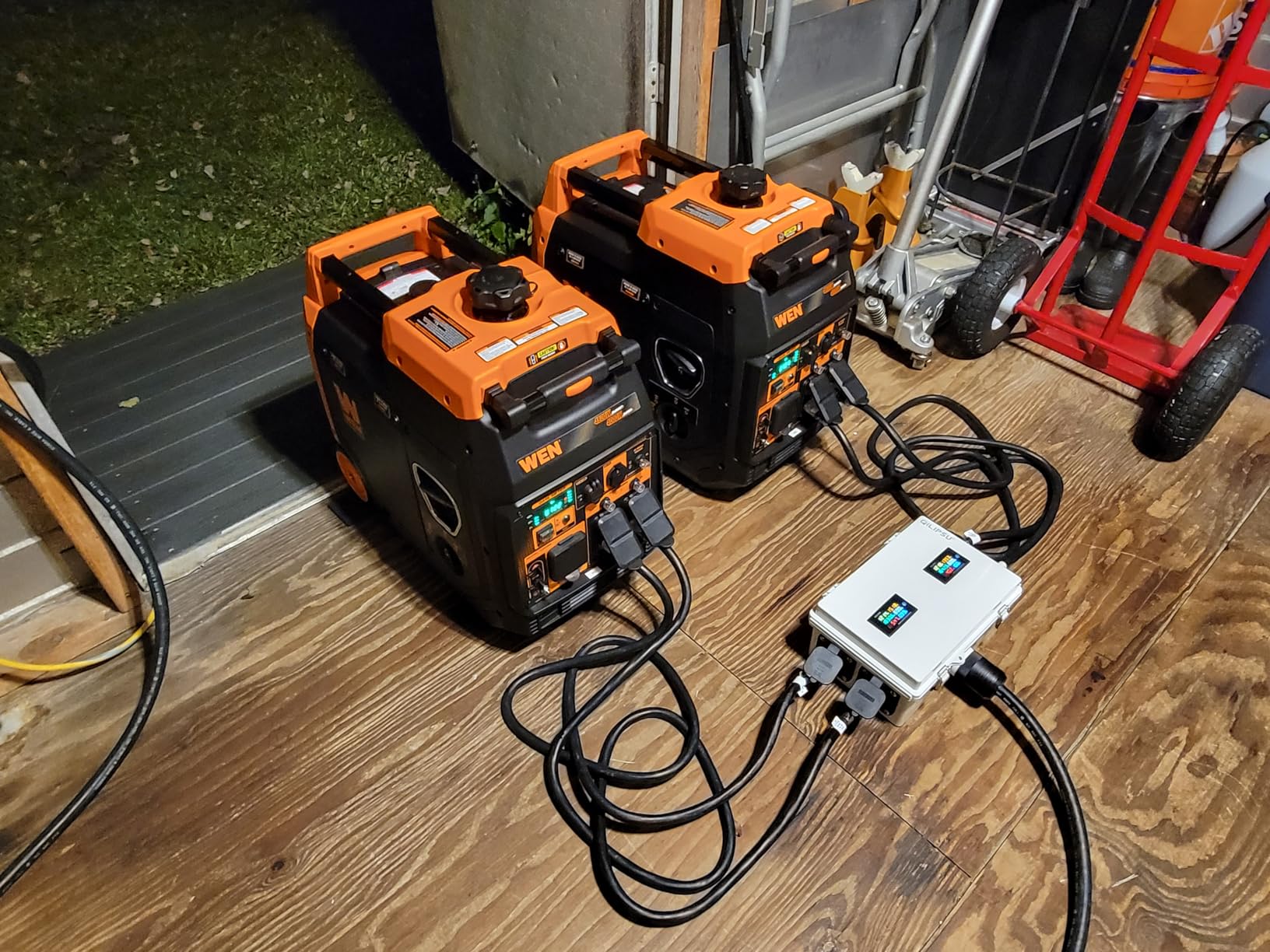 WEN 4800-Watt Portable Inverter Generator, RV-Ready, Quiet and Lightweight with Fuel Shut Off (56477i) - Customer Photo 2