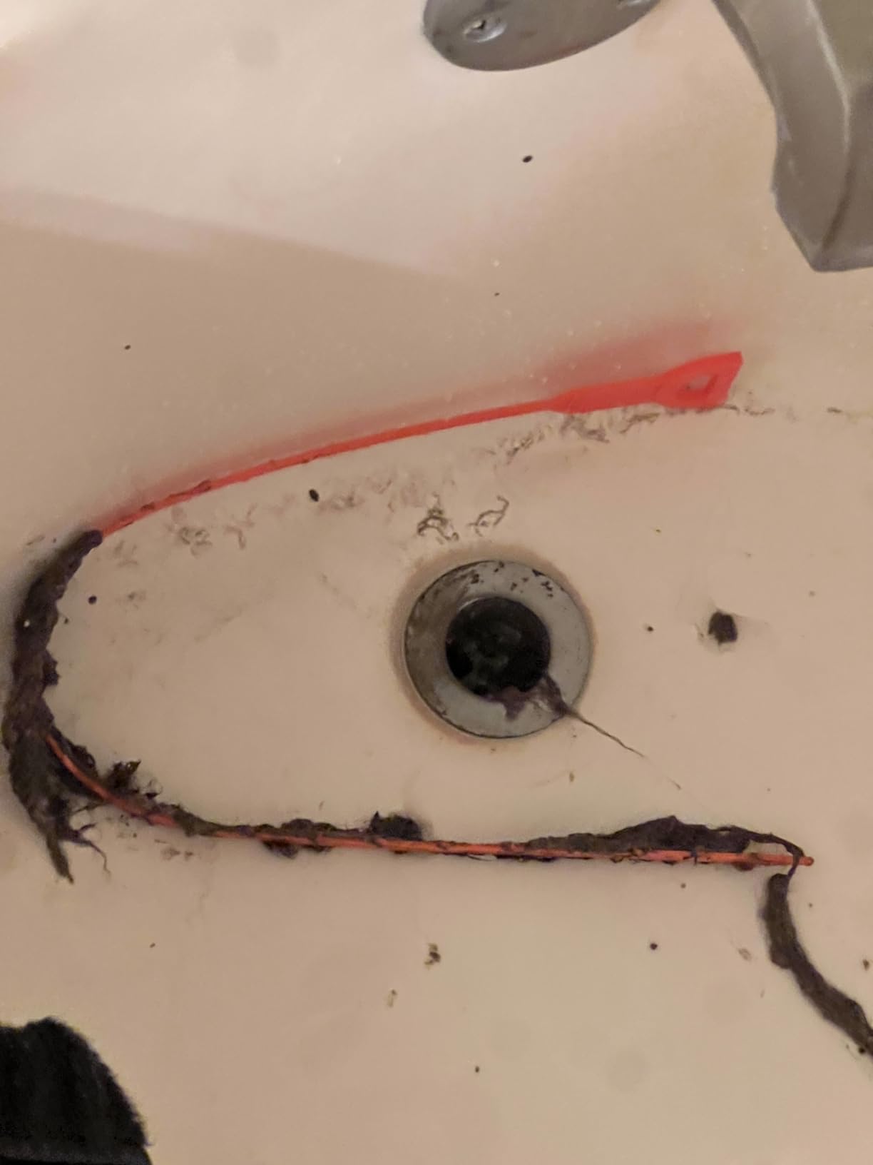 35.5inch Drain Clog Remover(1pcs), 25inch Drain Snake Hair Remover(6pcs) ＆ Cleaning Brush(2pcs), Hair Catcher Drain Auger Cleaner Tool Set For Toilet, Kitchen Sink, Bathroom Tub, Sewer, 9 Pack - Customer Photo 2