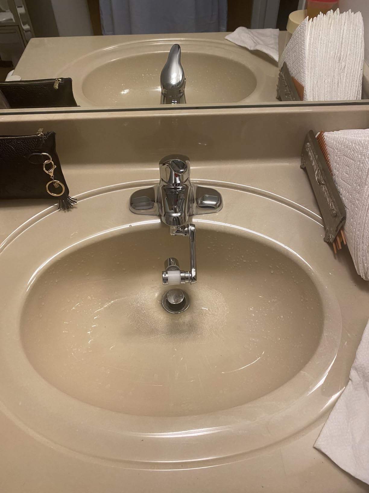 1080°Swivel Faucet Extender, Sink Water Faucet Aerator Extension in Brass, Swivel Robotic Arm Bathroom Faucet Extender, Kitchen Rotating Extension Filter with 2 Mode Splash Customer Review 1080°Swivel Faucet Extender, Sink Water Faucet Aerator Extension in Brass, Swivel Robotic Arm Bathroom Faucet Extender, Kitchen Rotating Extension Filter with 2 Mode Splash - Customer Photo 2