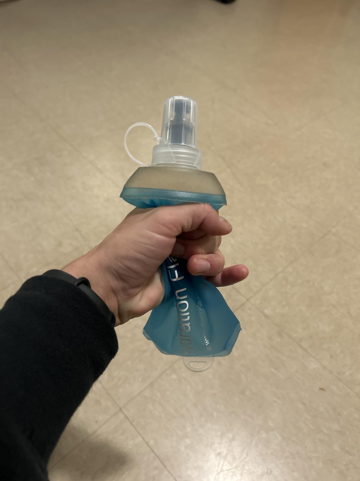 AXEN Soft Flask TPU Foldable Running Hydration Flask, Soft Collapsible Water Bottle for Hydration Pack Cycling Marathon Running Hiking - Customer Photo 2