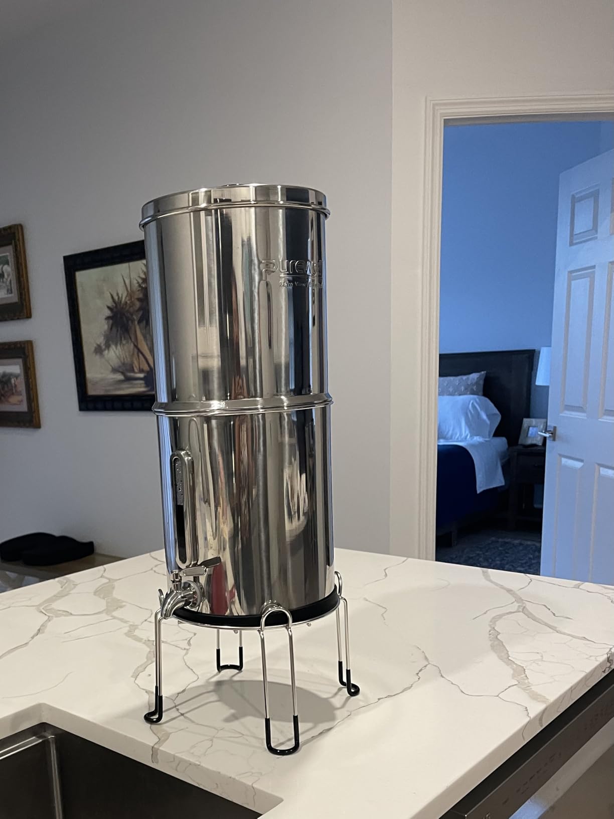 Purewell 2.25G Gravity Water Filter System with Water Level Window, 3-Stage 0.01μm Ultra-Filtration Stainless Steel Countertop System with 2 Filters and Stand, Reduce 99% Chlorine, PW-KS customer photo 1