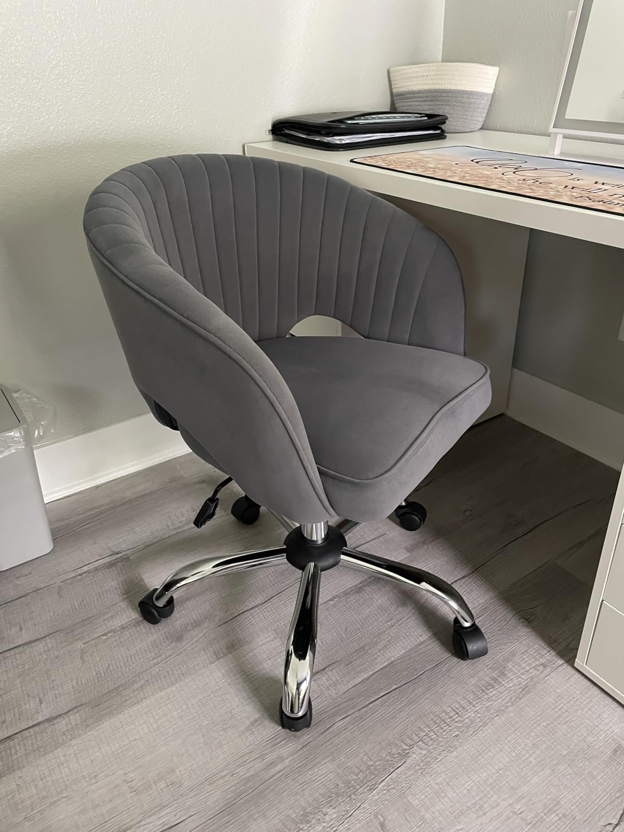DUMOS Criss Cross Legged Office Chair, Armless Wide Seat No Wheels, Modern Home Desk Seating Swivel Height Adjustable Fabric Vanity for Bedroom - Customer Photo 2