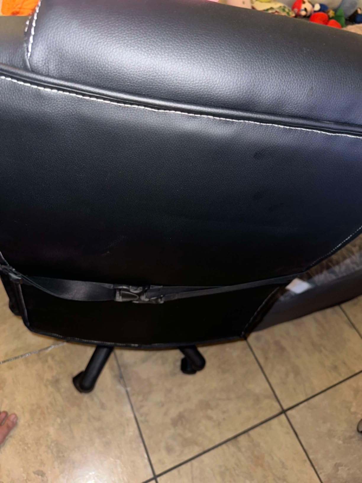 500lbs Big and Tall Office Chair, Heavy Duty Office Chair for Heavy People, High Back Executive Desk Chair with Adjustable Lumbar Support, Quiet Rubber Wheel - Customer Photo 1