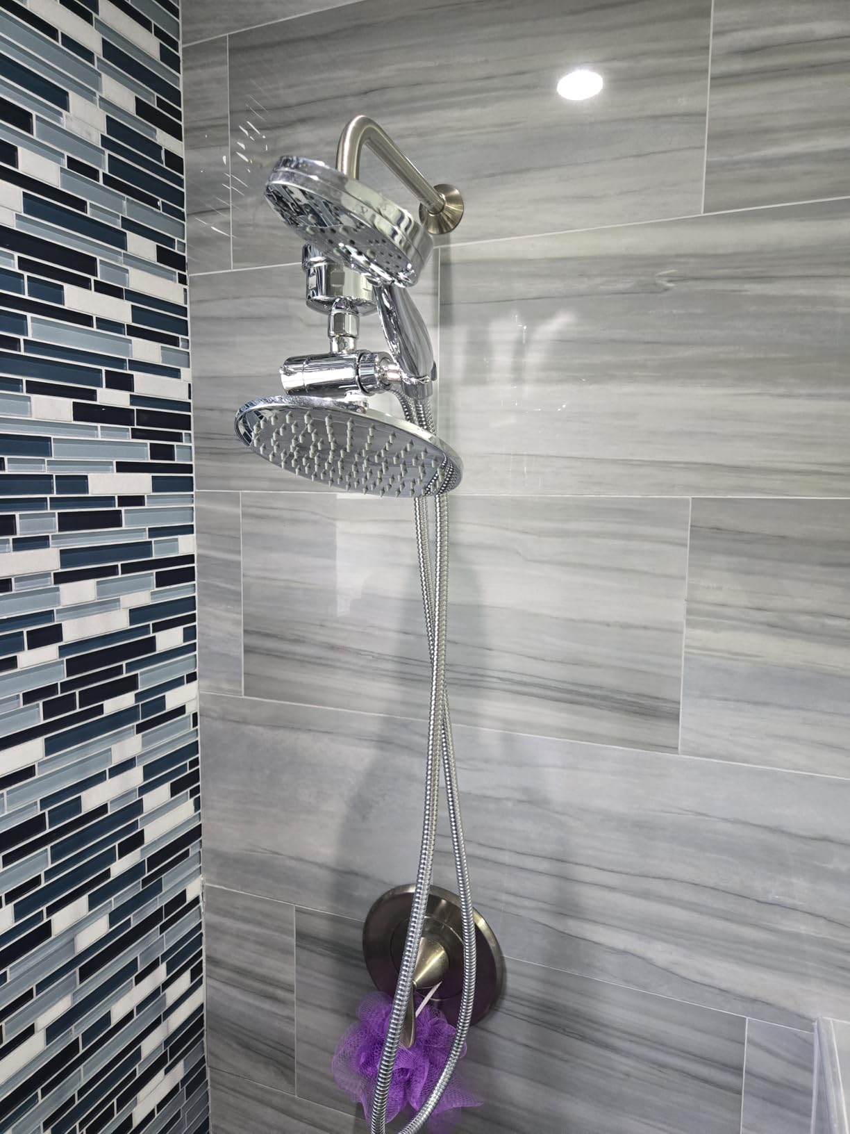 HammerHead Showers Dual Shower Head Combo, 8-Inch Rainfall & 3-Flow Handheld, Oil Rubbed Bronze, 2.5 GPM Customer Review HammerHead Showers Dual Shower Head Combo, 8-Inch Rainfall & 3-Flow Handheld, Oil Rubbed Bronze, 2.5 GPM - Customer Photo 2