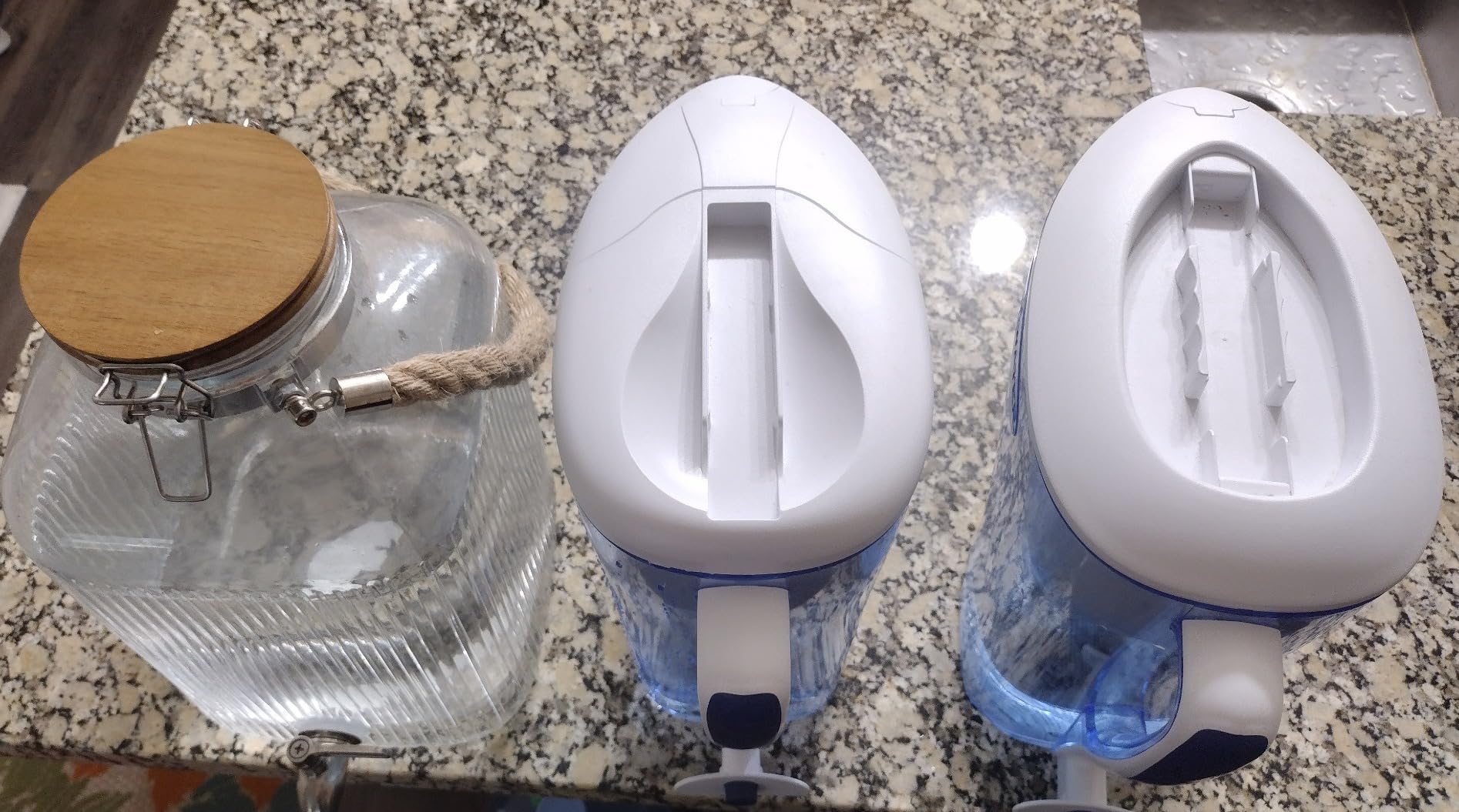 ZeroWater 52-Cup Ready-Read 5-Stage Water Filter Pitcher Dispenser with 5-Stage 0 TDS Zero Water Filter – IAPMO Certified to Reduce Metals, Chlorine, Lead, Chromium, and Forever Chemicals PFOA/PFOS - Customer Photo 1