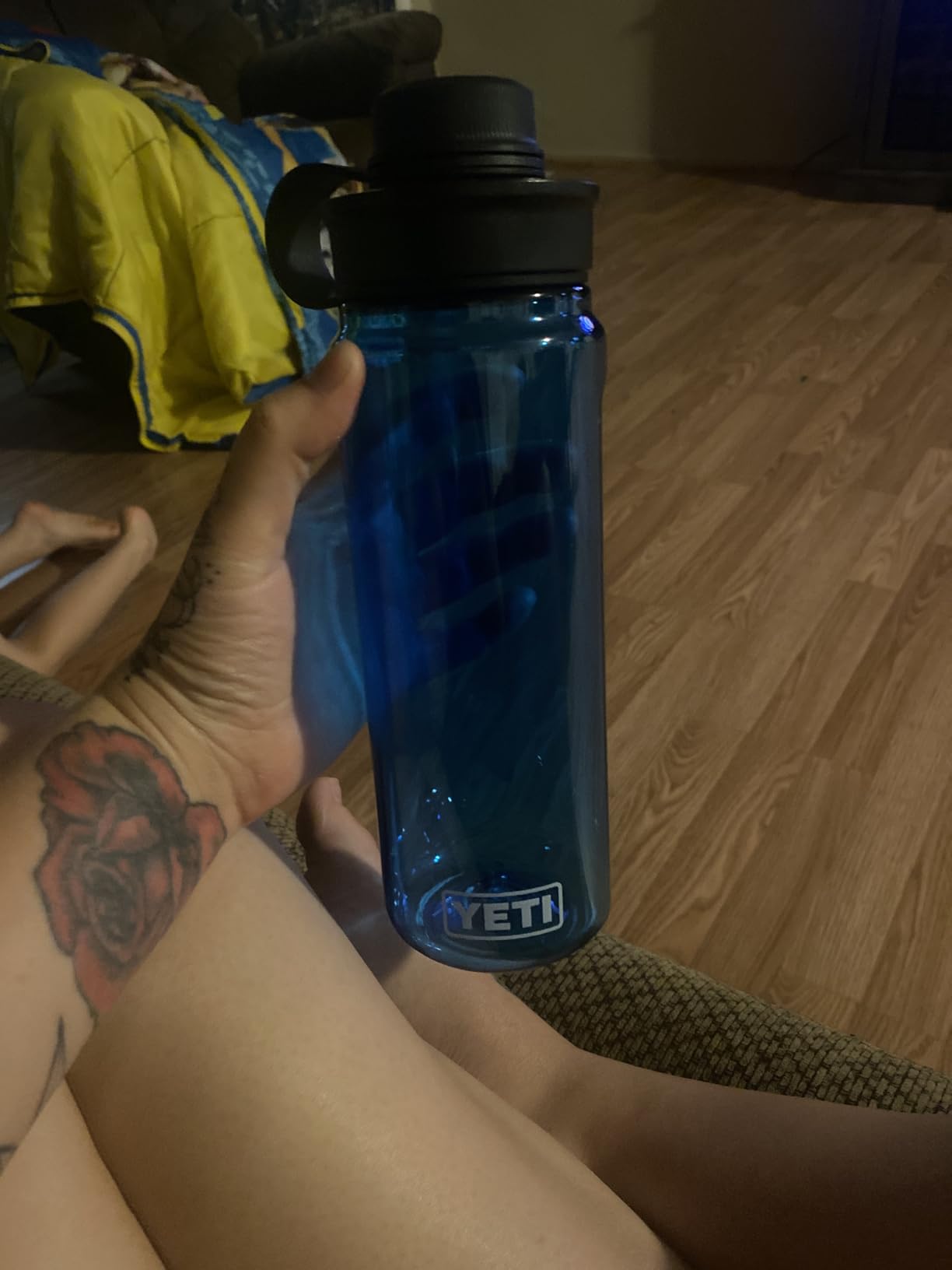 YETI Yonder Water Bottle with Yonder Tether Cap, Lightweight, Leakproof and BPA-Free - Customer Photo 2