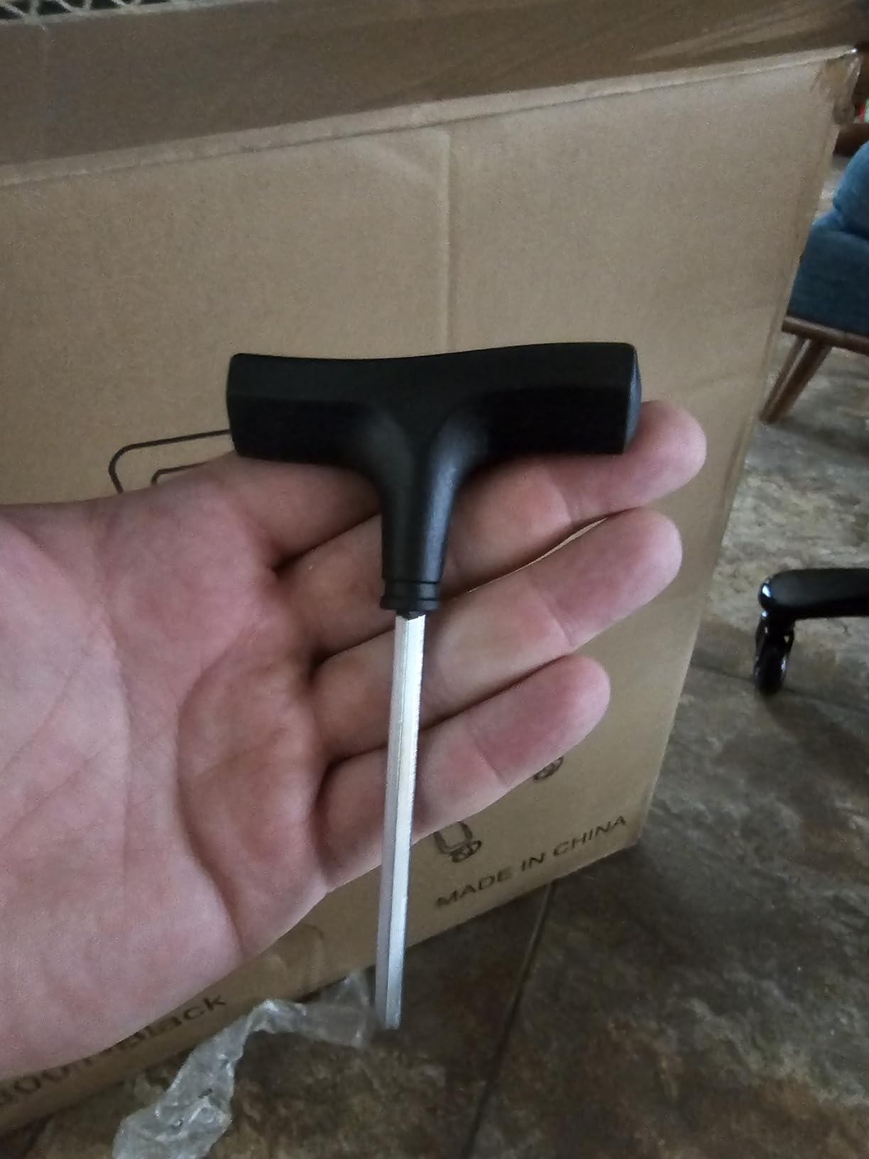 500lbs Big and Tall Office Chair - Heavy Duty Mesh Ergonomic Desk Chair, High Back Computer Chair - Flip-up Armrests, Wide Thick Seat Cushion, Quiet Wheels Customer Review 500lbs Big and Tall Office Chair - Heavy Duty Mesh Ergonomic Desk Chair, High Back Computer Chair - Flip-up Armrests, Wide Thick Seat Cushion, Quiet Wheels - Customer Photo 1