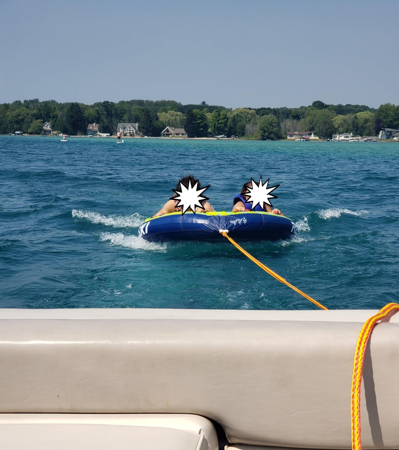 Towable Tubes for Boating 2 Person, Heavy Duty Boat Tubes and Towables, Inflatable Water Tubes for Boats to Pull with Fins, Drainage, Quick Connector, Large Capacity - Customer Photo 3