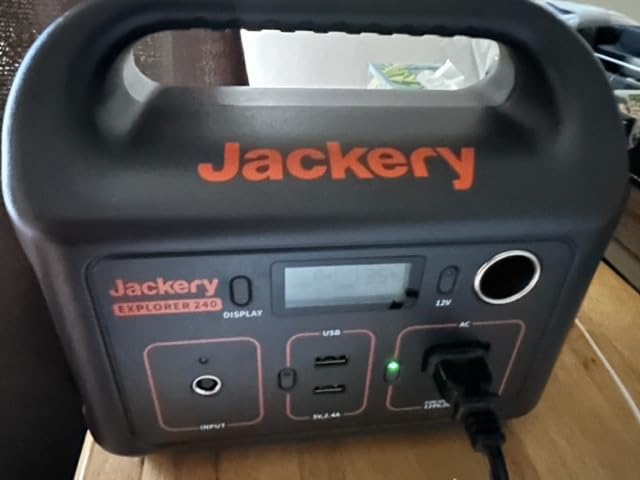 Jackery Solar Generator 240 v2 and 40W Mini Solar Panel, 256Wh LiFePO4 Battery, 300W AC & 100W USB-C Output, Ultra Fast Solar Charging for Outdoors, Camping, Travel & Emergencies - Customer Photo 1