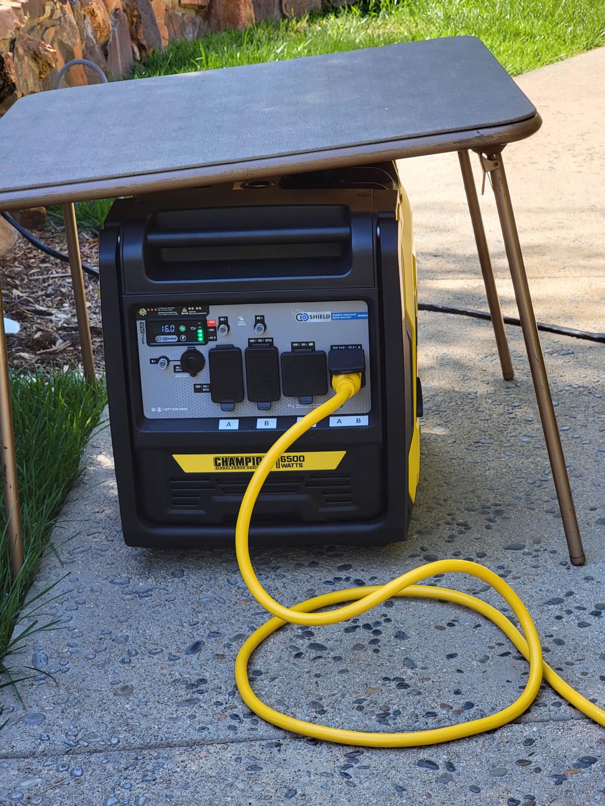 Champion Power Equipment 6500-Watt RV Ready Portable Inverter Generator with Quiet Technology and CO Shield - Customer Photo 1